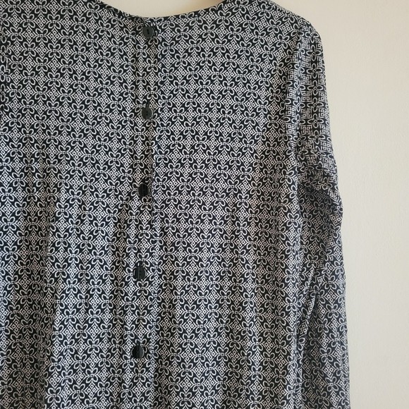 J Jill Wearever Collection Womens Patterned Button Back Tunic Top Size XS Office - Picture 3 of 9